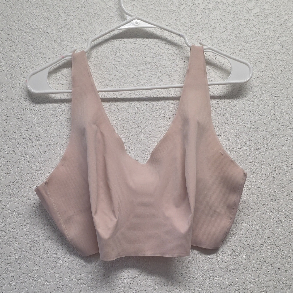 Bali Laser Cut Seamless Bra Size 2XL